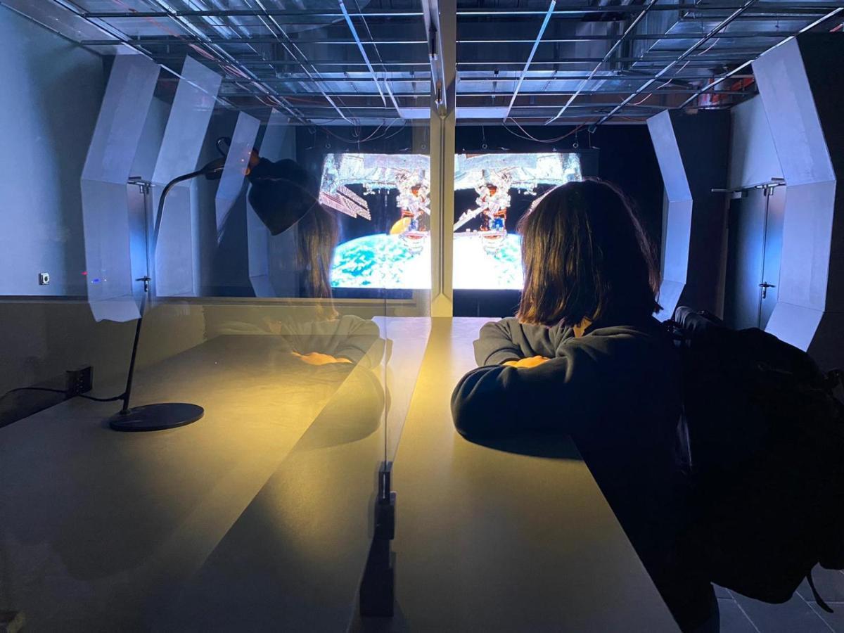 Space Night Capsule Berlino